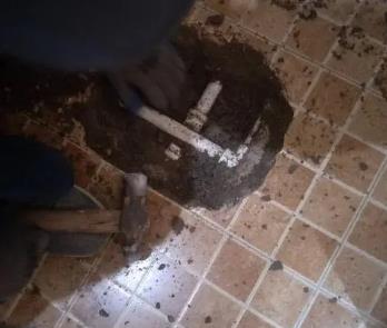 黄骅卫生间漏水维修公司为您分享下卫生间渗水如何处理及注意事项